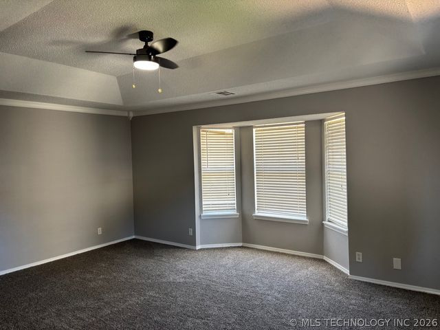 9317 S 94th East Avenue, Tulsa, OK 74133