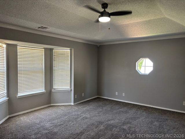 9317 S 94th East Avenue, Tulsa, OK 74133