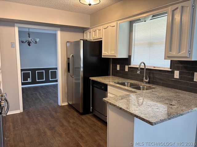 9317 S 94th East Avenue, Tulsa, OK 74133