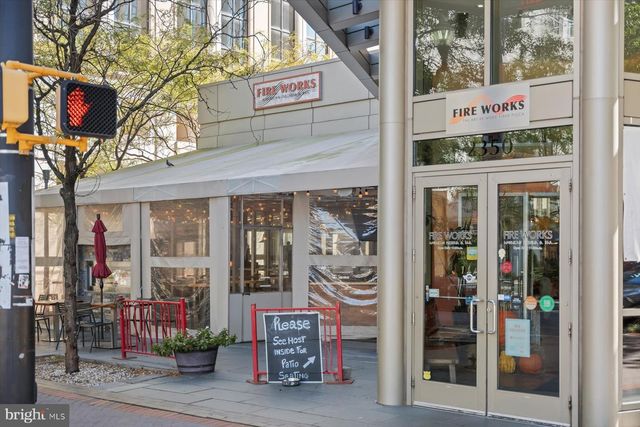 2239 FAIRFAX DR N, Arlington, VA 22201