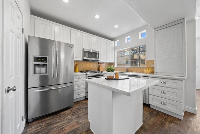221 Donax 15, Imperial Beach, CA 91932