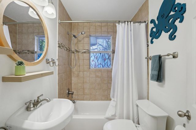 4413 Russell DR, Austin, TX 78745