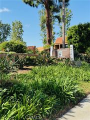 6600 Warner 209, Huntington Beach, CA 92647