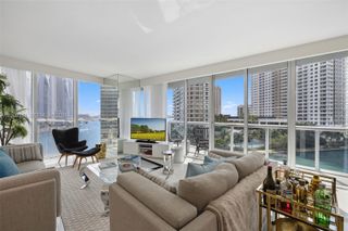 465 Brickell Ave 701, Miami, FL 33131