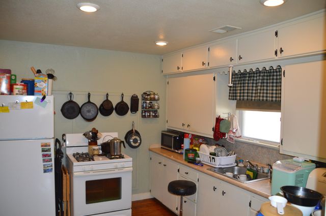 2613 W Lombard Street, Springfield, MO 65802