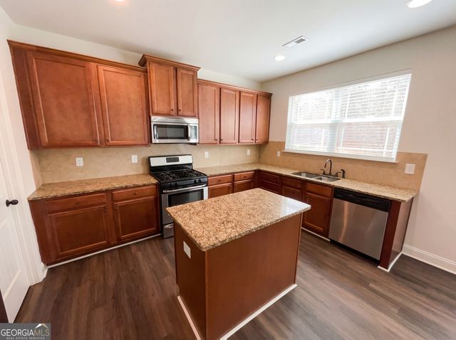 513 Liverpool Drive, Mcdonough, GA 30252