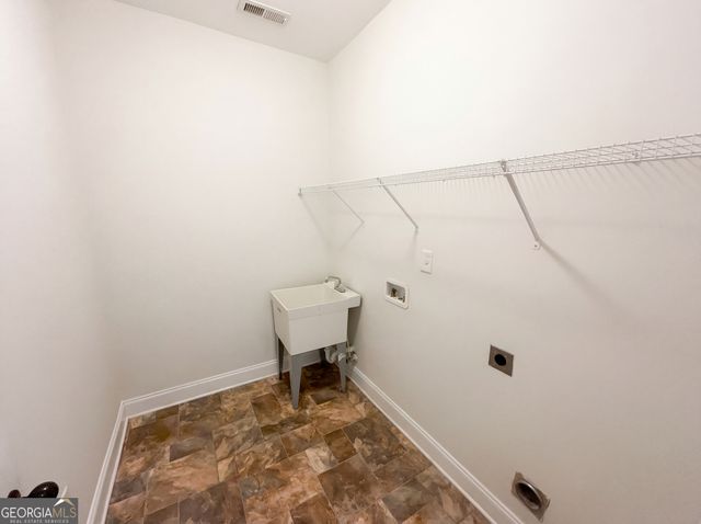 513 Liverpool Drive, Mcdonough, GA 30252