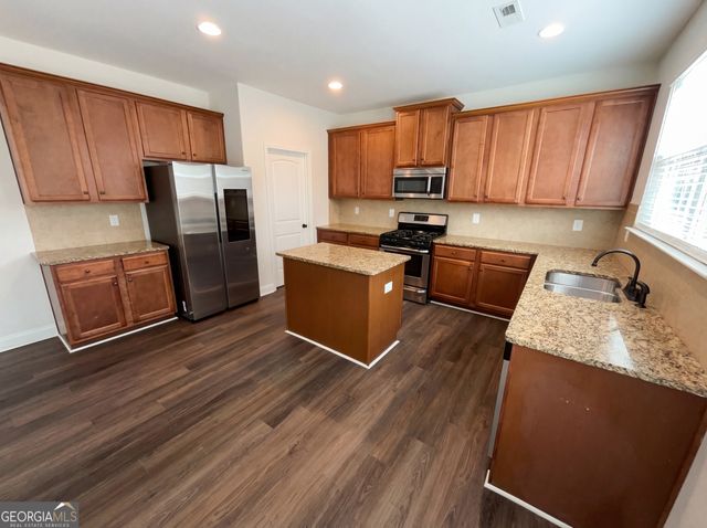 513 Liverpool Drive, Mcdonough, GA 30252