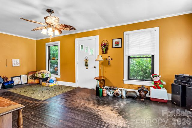 3240 W Innes Street, Salisbury, NC 28144