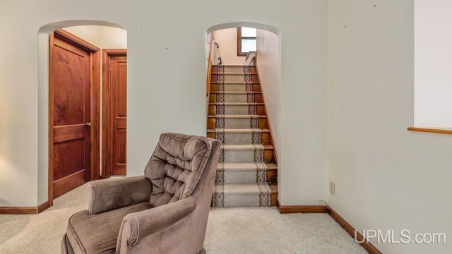 413 S 19th Street, Escanaba, MI 49829