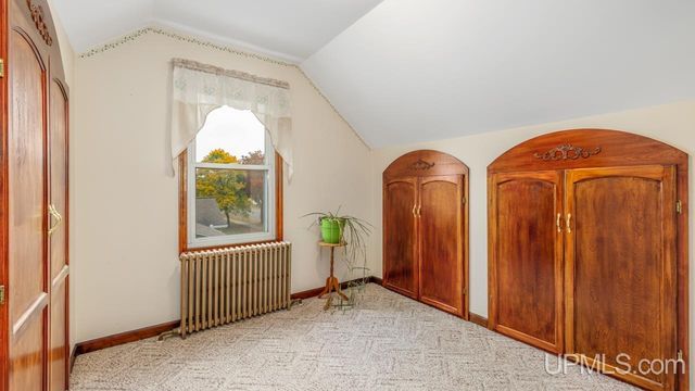 413 S 19th Street, Escanaba, MI 49829