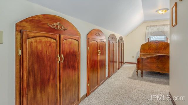 413 S 19th Street, Escanaba, MI 49829