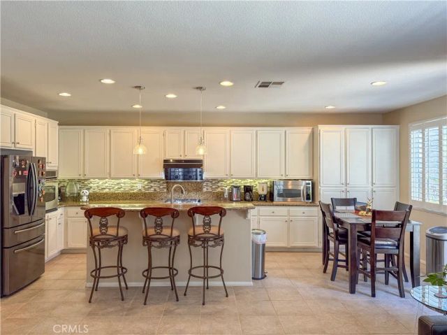 30558 Kentfield Drive, Murrieta, CA 92563