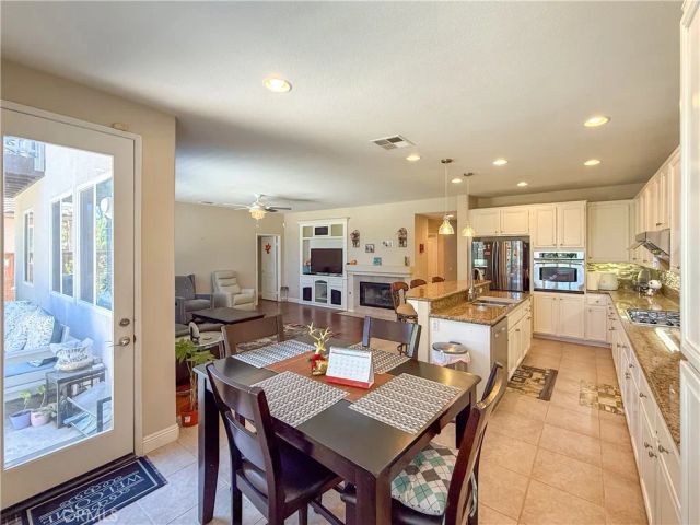 30558 Kentfield Drive, Murrieta, CA 92563