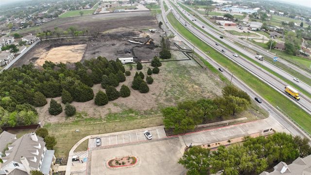 901 US Highway 80 E, Mesquite, TX 75150