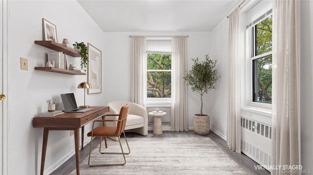 142-05 Roosevelt Avenue 206, Flushing, NY 11354
