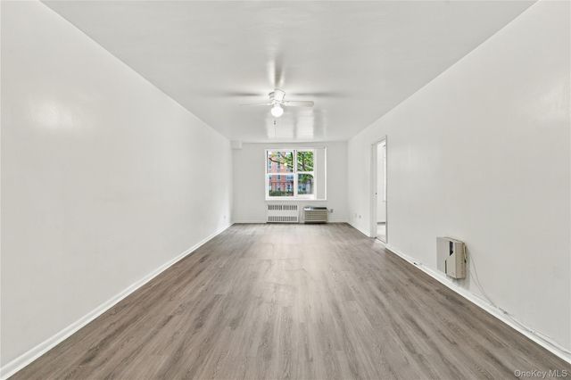 142-05 Roosevelt Avenue 206, Flushing, NY 11354