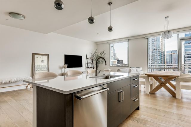 222 West Ave 2413, Austin, TX 78701