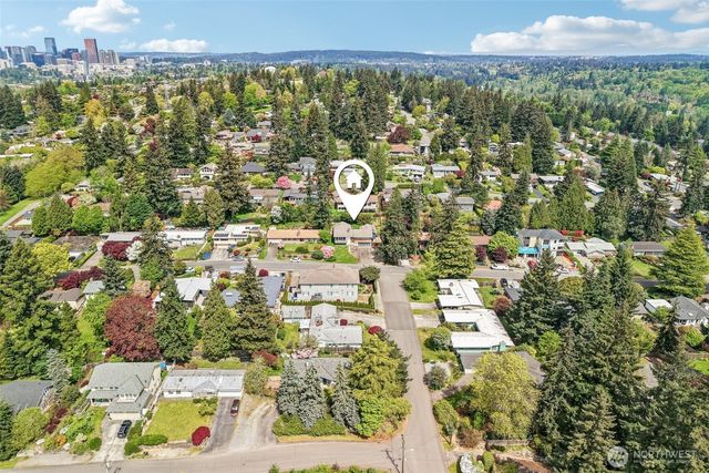 12456 SE 27th Street, Seattle, WA 98005