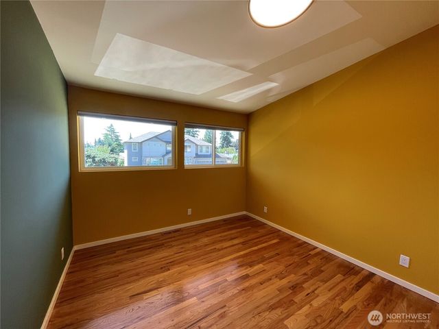 12456 SE 27th Street, Seattle, WA 98005