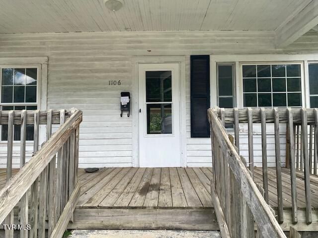 1106 East Main Street, Johnson City, TN 37601