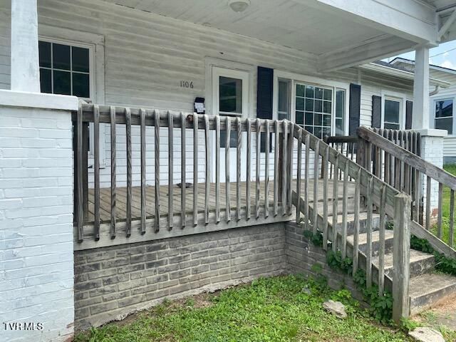 1106 East Main Street, Johnson City, TN 37601