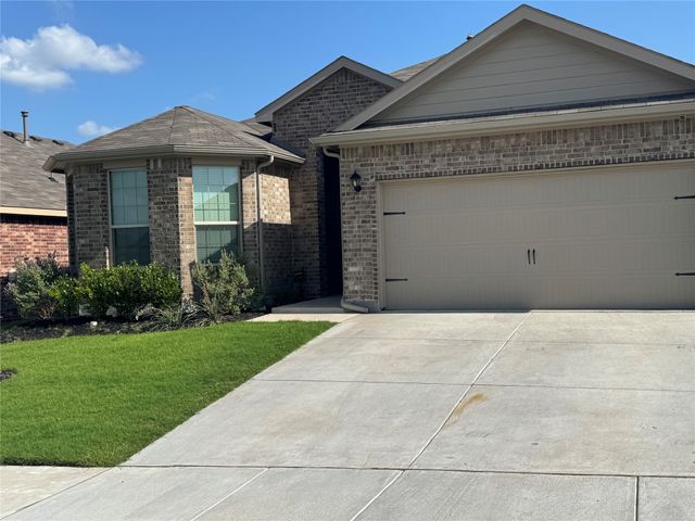 9641 Cherryville Road, Fort Worth, TX 76108