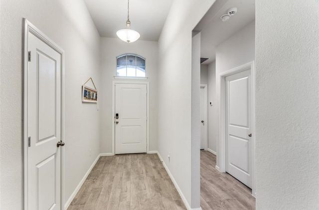 9641 Cherryville Road, Fort Worth, TX 76108