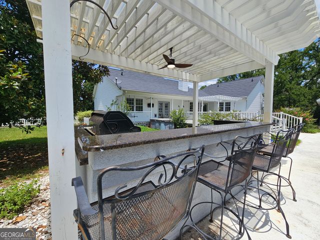 1322 Hamlin Road, Lizella, GA 31052