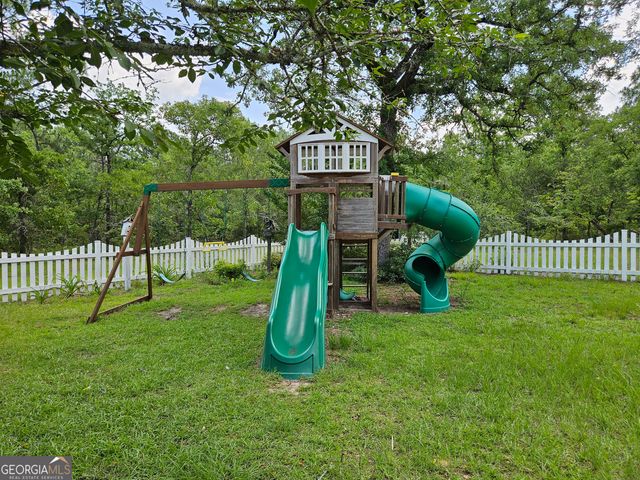 1322 Hamlin Road, Lizella, GA 31052