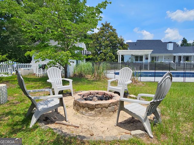1322 Hamlin Road, Lizella, GA 31052