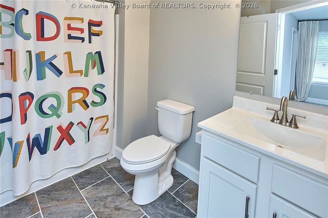 231 Steve Circle, Hurricane, WV 25526