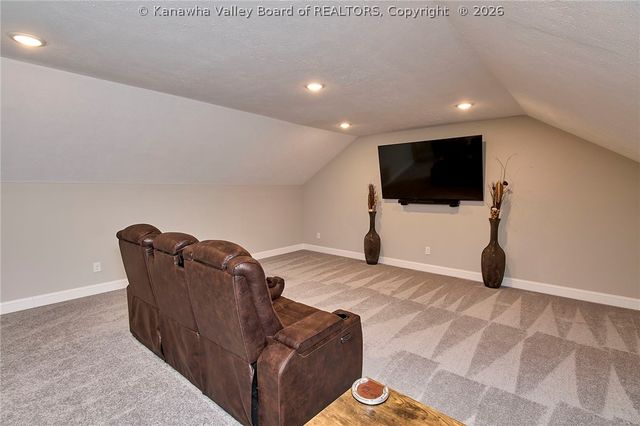 231 Steve Circle, Hurricane, WV 25526
