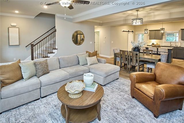 231 Steve Circle, Hurricane, WV 25526