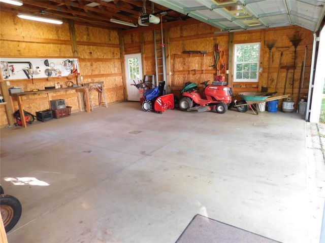 5420 PIEPER Road, Girard, PA 16417