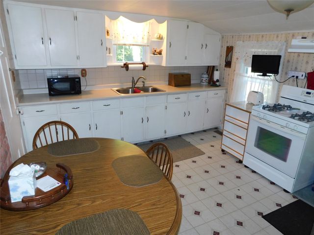5420 PIEPER Road, Girard, PA 16417