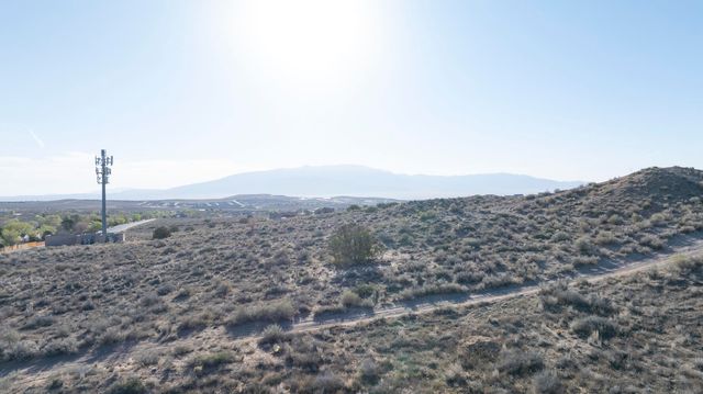 1510 Mimosa Court NE, Rio Rancho, NM 87144