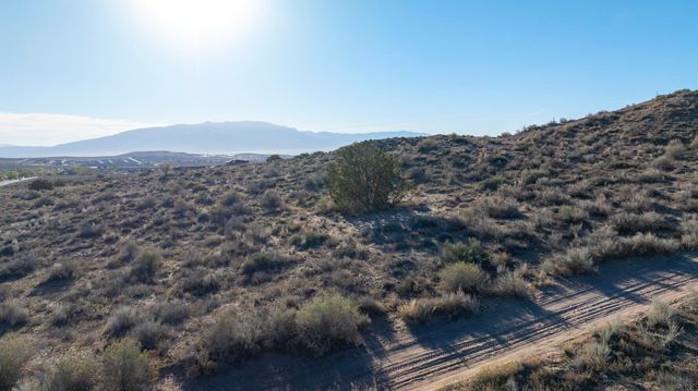 1510 Mimosa Court NE, Rio Rancho, NM 87144