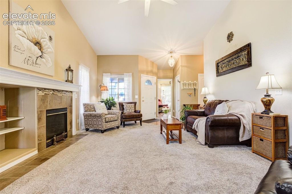 5844 Pioneer Mesa Drive, Colorado Springs, CO 80923 — photo 2