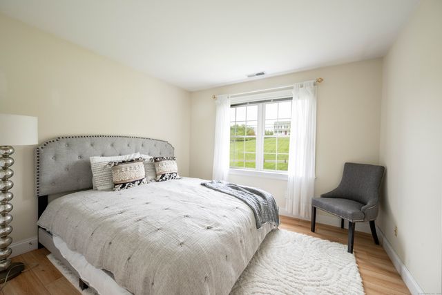 557 Upper Grassy Hill Road, Woodbury, CT 06798