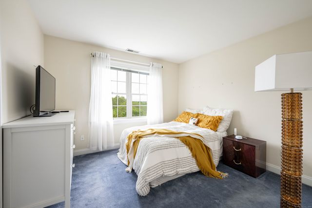 557 Upper Grassy Hill Road, Woodbury, CT 06798