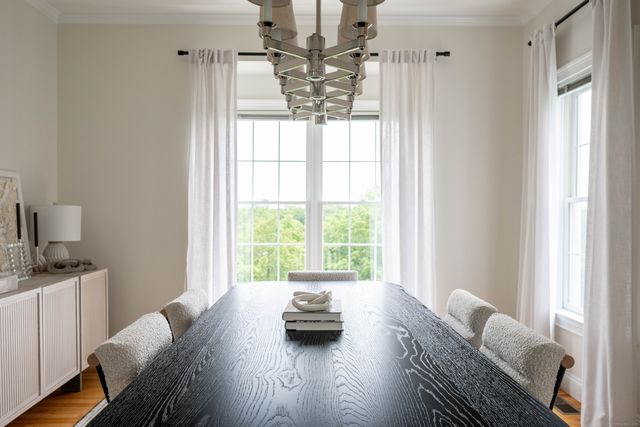 557 Upper Grassy Hill Road, Woodbury, CT 06798