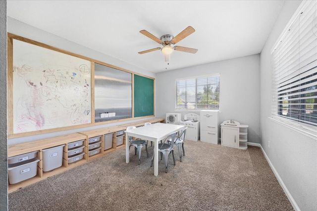 6100 Helens Ct, Loomis, CA 95650