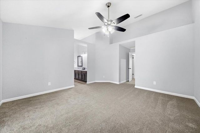 6100 Helens Ct, Loomis, CA 95650