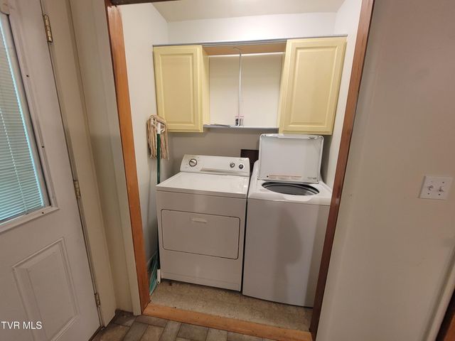 19370 Us Highway 23, Duffield, VA 24244