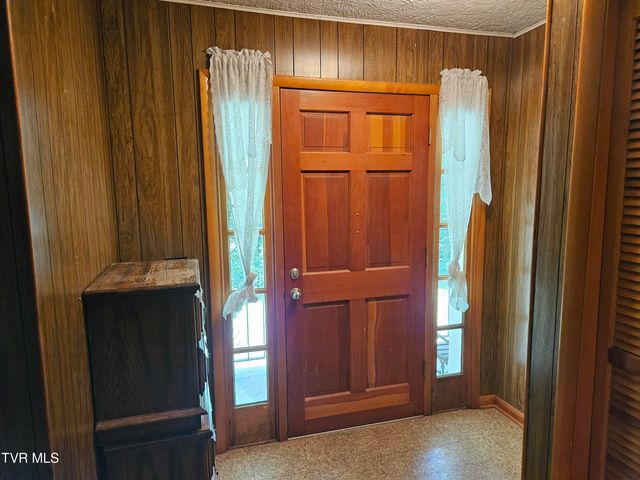 19370 Us Highway 23, Duffield, VA 24244