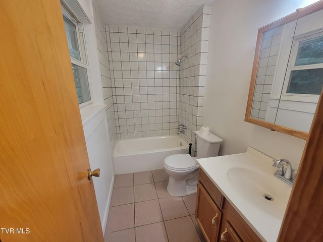 19370 Us Highway 23, Duffield, VA 24244