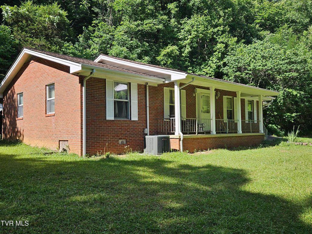 19370 Us Highway 23, Duffield, VA 24244