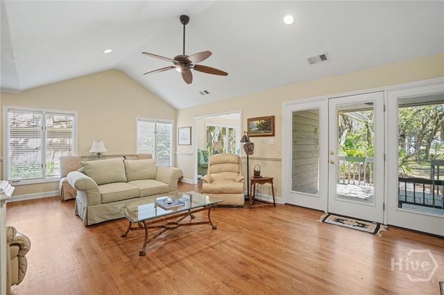 302 Willeford Drive, Savannah, GA 31411