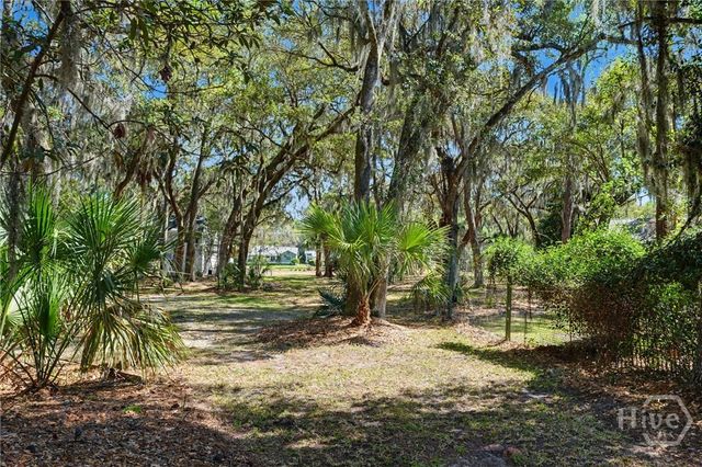 302 Willeford Drive, Savannah, GA 31411